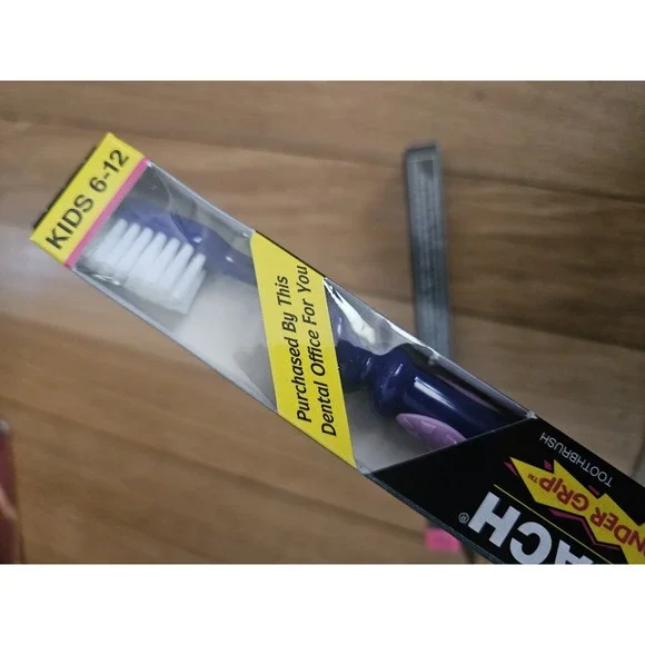 VTG Johnson & Johnson REACH Kids Toothbrush Set Neon & Wondergrip Set 1993/94 - Picture 8 of 9